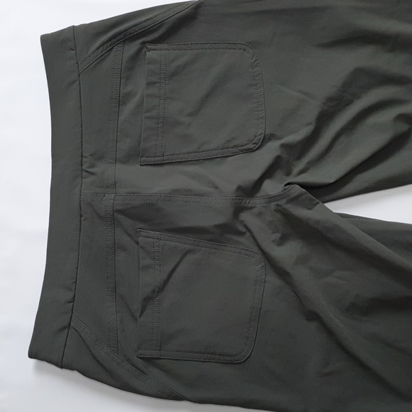 Athleta Wander Utility Stretch Stash Pants - Picture 11 of 12